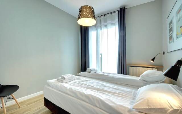 Отель Apartinfo Waterlane Apartments Польша, Гданьск - отзывы, цены и фото номеров - забронировать отель Apartinfo Waterlane Apartments онлайн вид на фасад