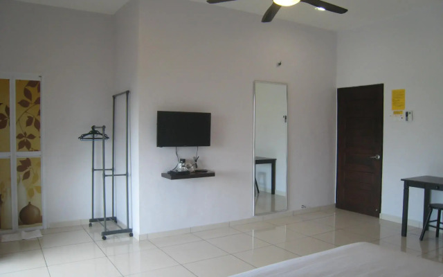 Millenium Maison Home