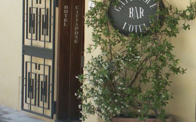 Hotel Gattapone Сполето вид на фасад