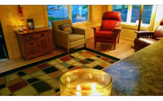 Rolling Hills Lodge