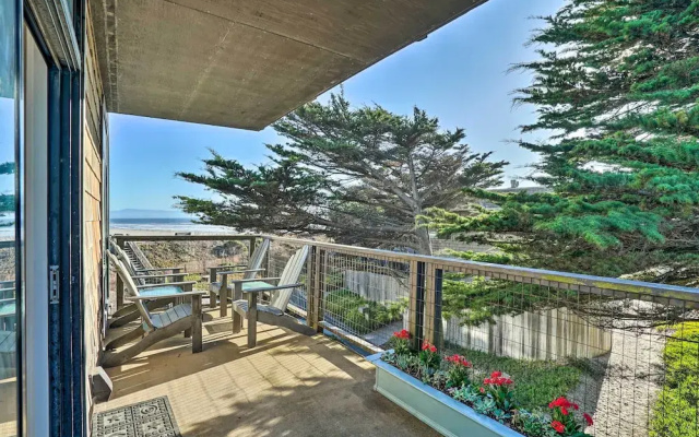 Beachfront Pajaro Dunes Condo w/ Bay Views!
