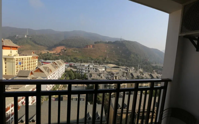 Nissi Holiday Jinghong