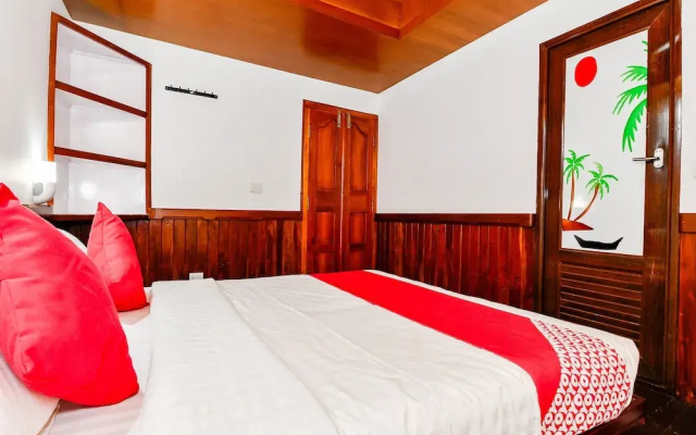 Oyo 24606 Waves Shore 3Bhk Premium Houseboat