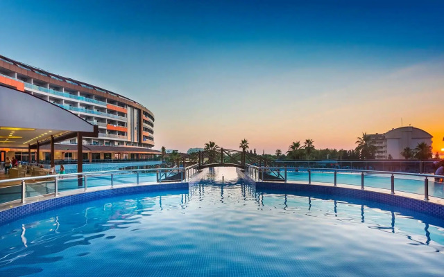 Lonicera World Resort & Spa Hotel - Ultra All Inclusive