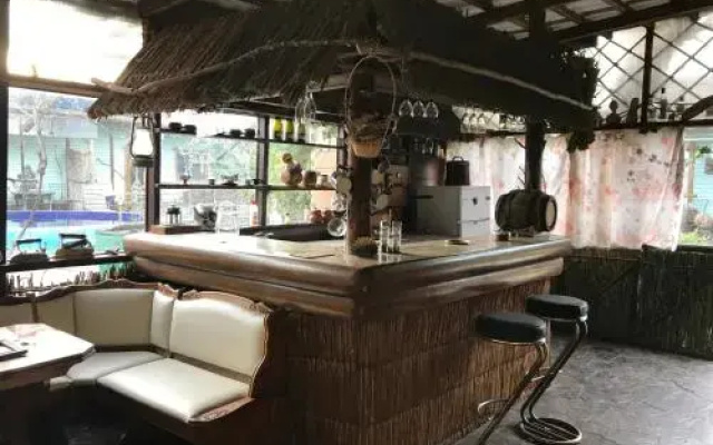 Guest House on Kalinina 12