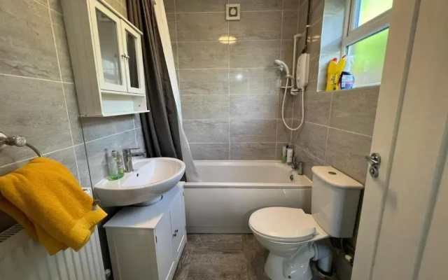 Cosy home near NEC, BHX Bullring & Solihull