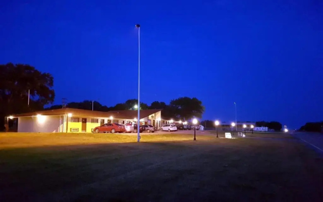 Thunderbird Motel