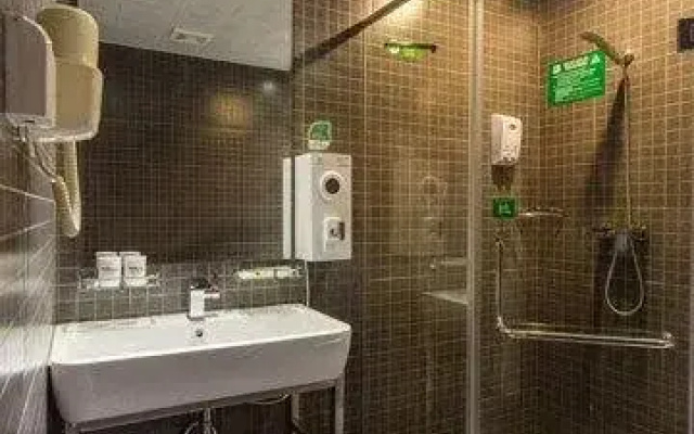 Motel Ningbo Wanda Plaza South Caihong Road