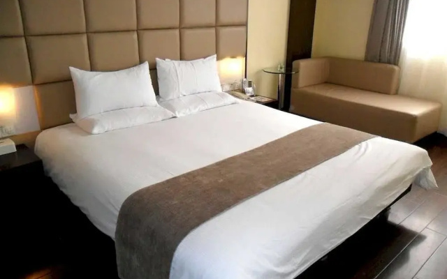 All Season Hotel Guanggu Wuhan