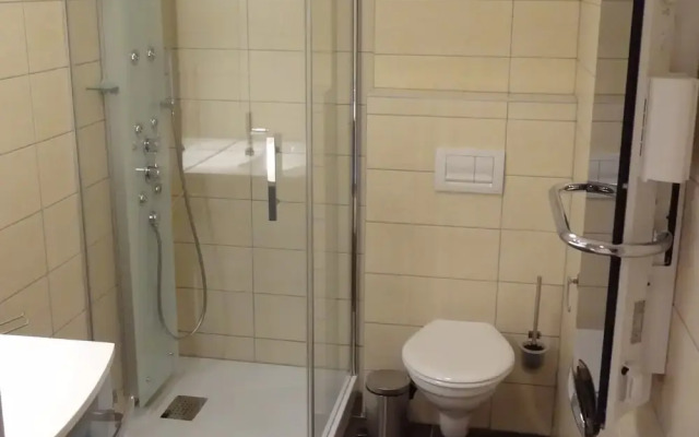 Nice Apartment With Dishwasher Located Among Lavender Fields