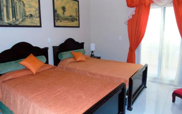 Hotel E Colonial