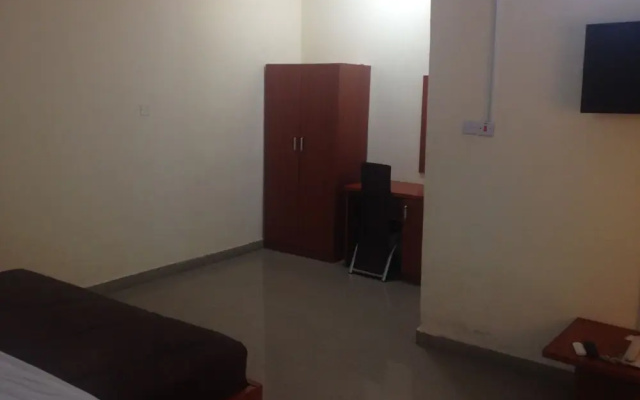 Becca Apartment