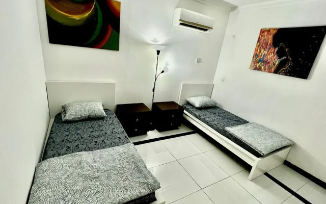 Home Stay Hostel
