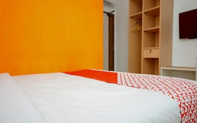 OYO 344 Kr Hotel