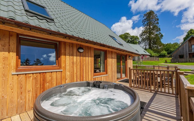 Lady Galloway Lodges