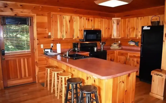 Whitetail Lodge