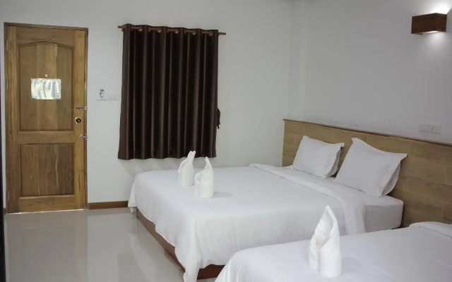 S Hotel