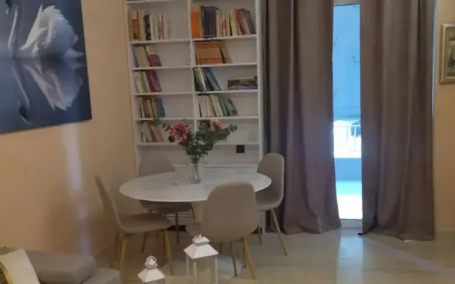 Swan Paradise Glyfada Apartment