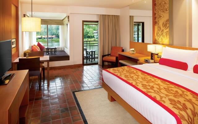 Отель Outrigger Laguna Phuket Beach Resort комната для гостей