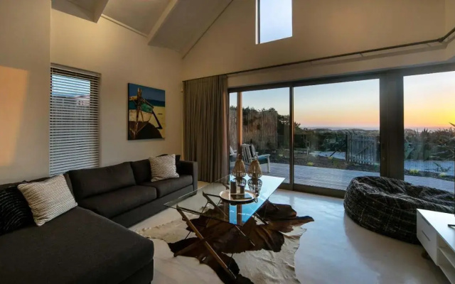 Willow Beach House