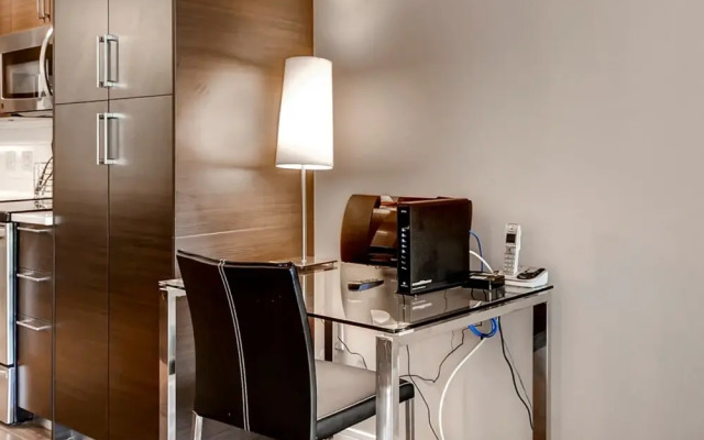 Global Luxury Suites at Stamford Center