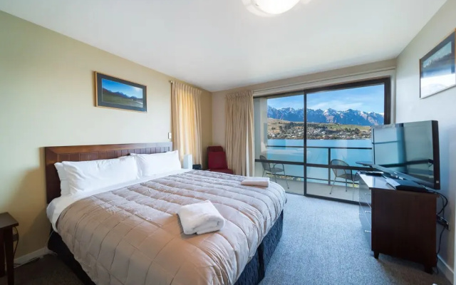 Lakeside by Harcourts