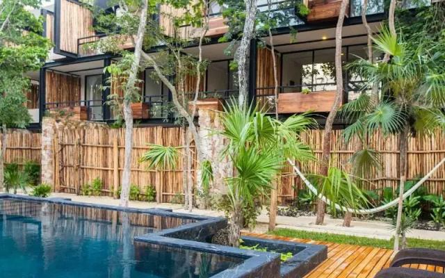 Amaka Riviera Tulum