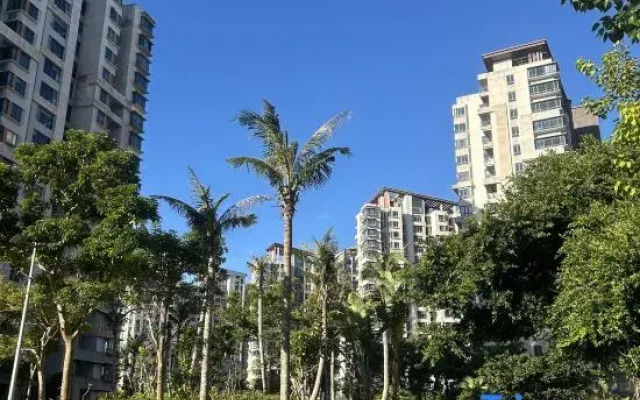 Wenchang Qishuiwan Mountain & Sea Resort
