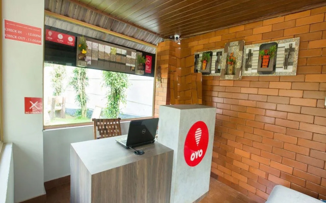 OYO 9676 Karapuzha Island Resort