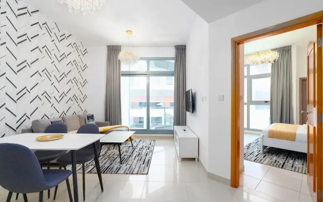 GLOBALSTAY. Marina Residences. Pool, Gym