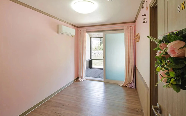 Cool Cool Guesthouse
