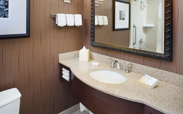 Hilton Garden Inn Albany Airport