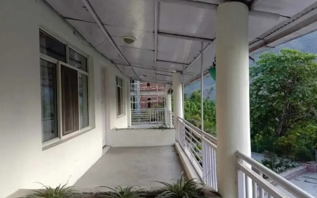 Janardan Resort Dolmar, Nainital
