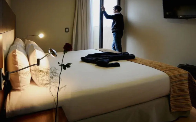Del Bono Suites Art Hotel