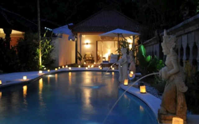 Tirta Ayu Hotel & Restaurant