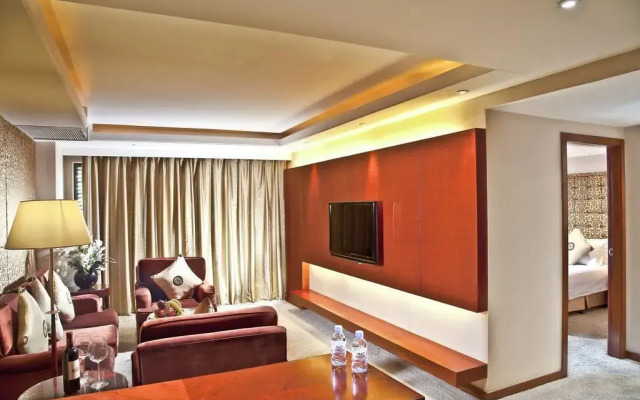 Onehome Yalong International Hotel