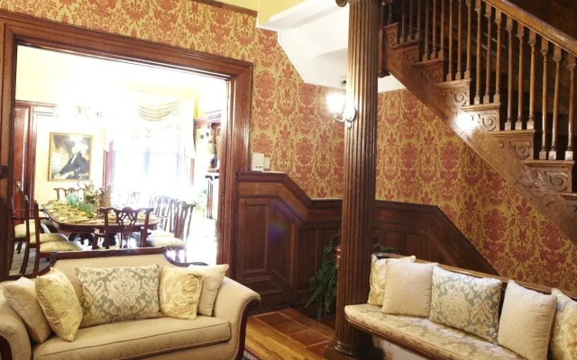 The New York Renaissance Home and Guesthouse
