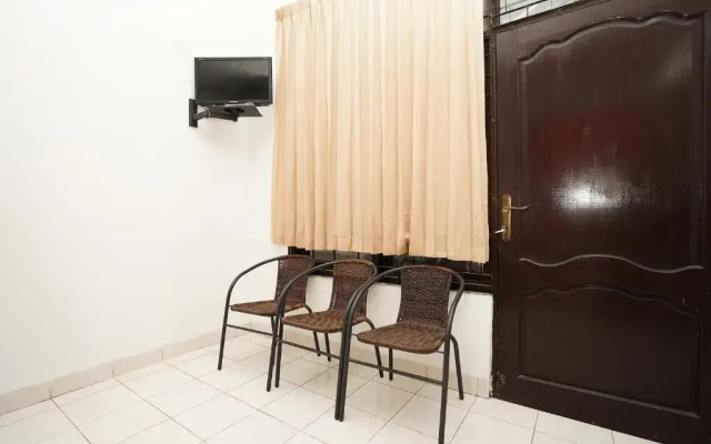 OYO 485 Marcello Residence