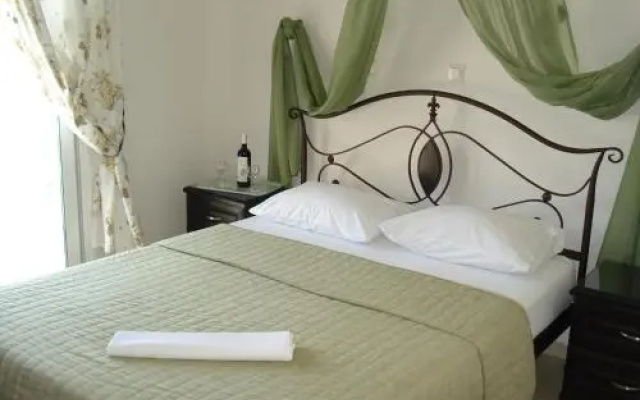 Niki Apartments