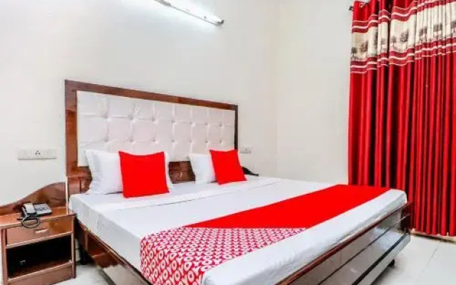 OYO 11036 Preet Lodge Mohali