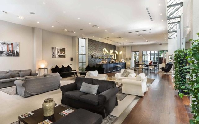 Town House 12