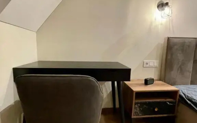 Cozy Central Attic SELF Check In