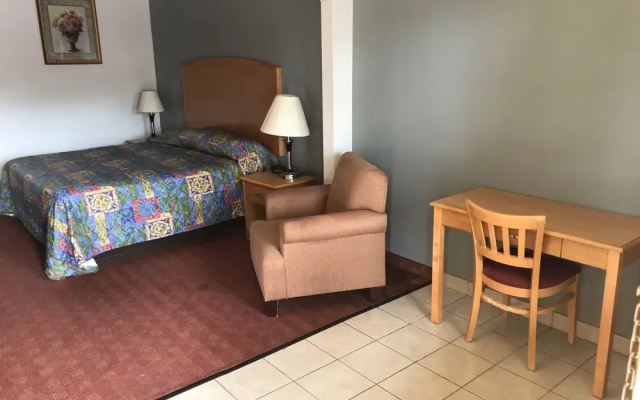 Whitesboro Inn & Suites