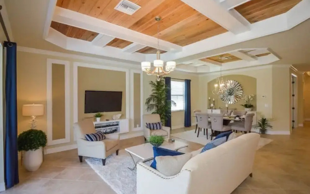 Aviamar Circle Condo