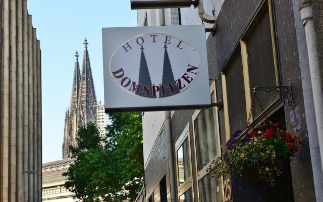 Hotel Domspitzen вид на фасад
