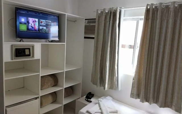 Master Hotel