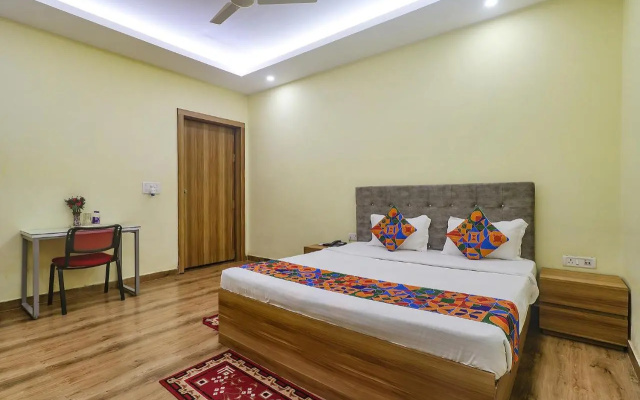 FabHotel Le Gardenia