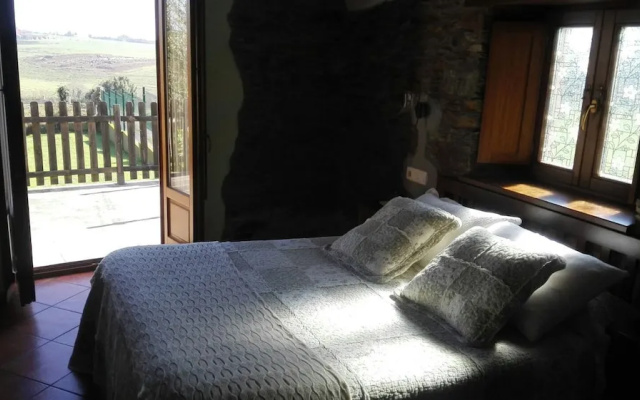 Apartamentos Rurales Romallande
