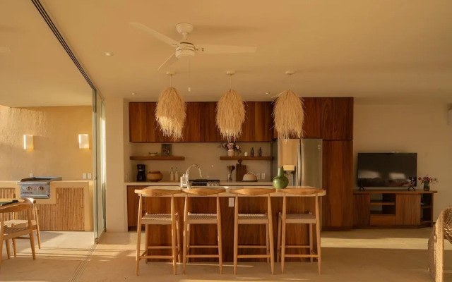 Mar de Coco Beach Front Villas