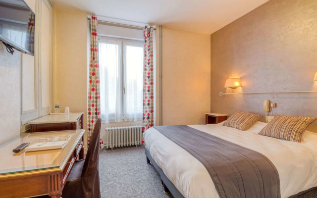 Brit Hotel Le Cygne